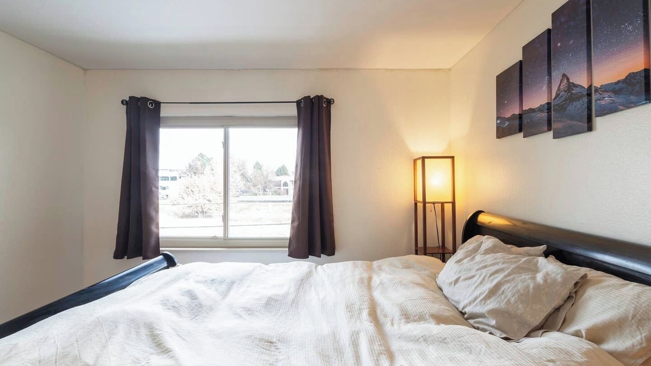Photo of Bedroom in Glenwood Grove - North Iris