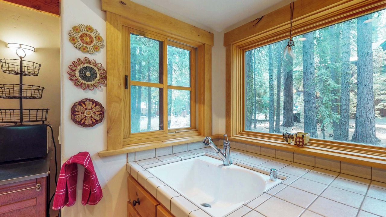 Photo of Bathroom in Tahoma