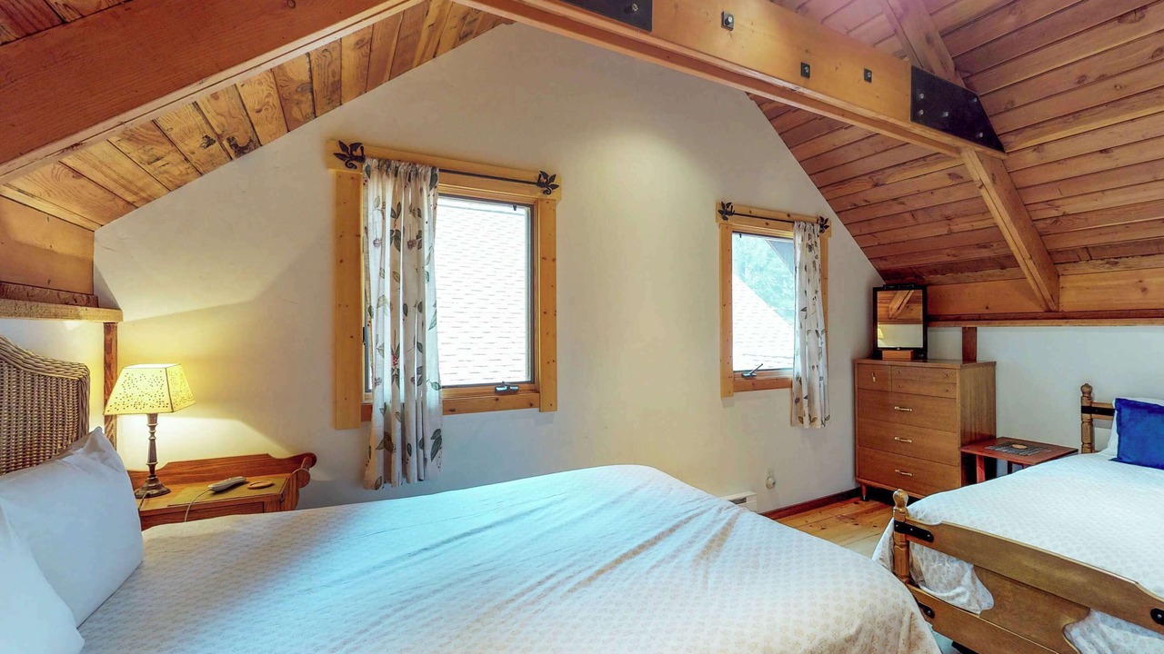 Photo of Bedroom in Tahoma