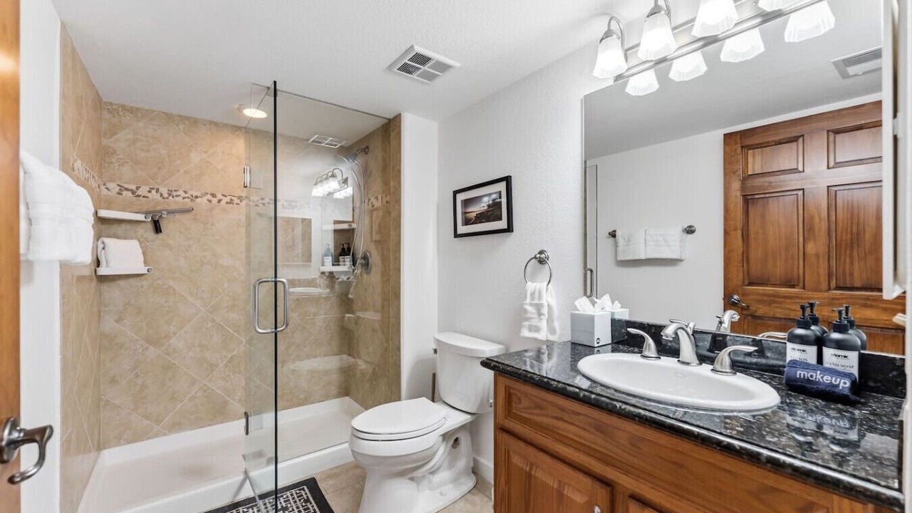 Photo of Bathroom in Edwards