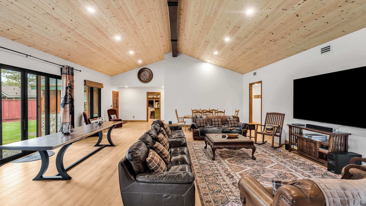 Photo of Livingroom in South Lake Tahoe