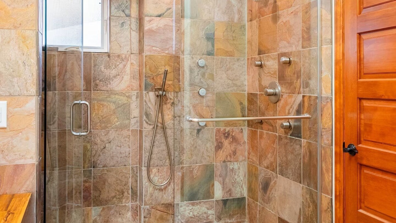 Photo of Bathroom in Newlands
