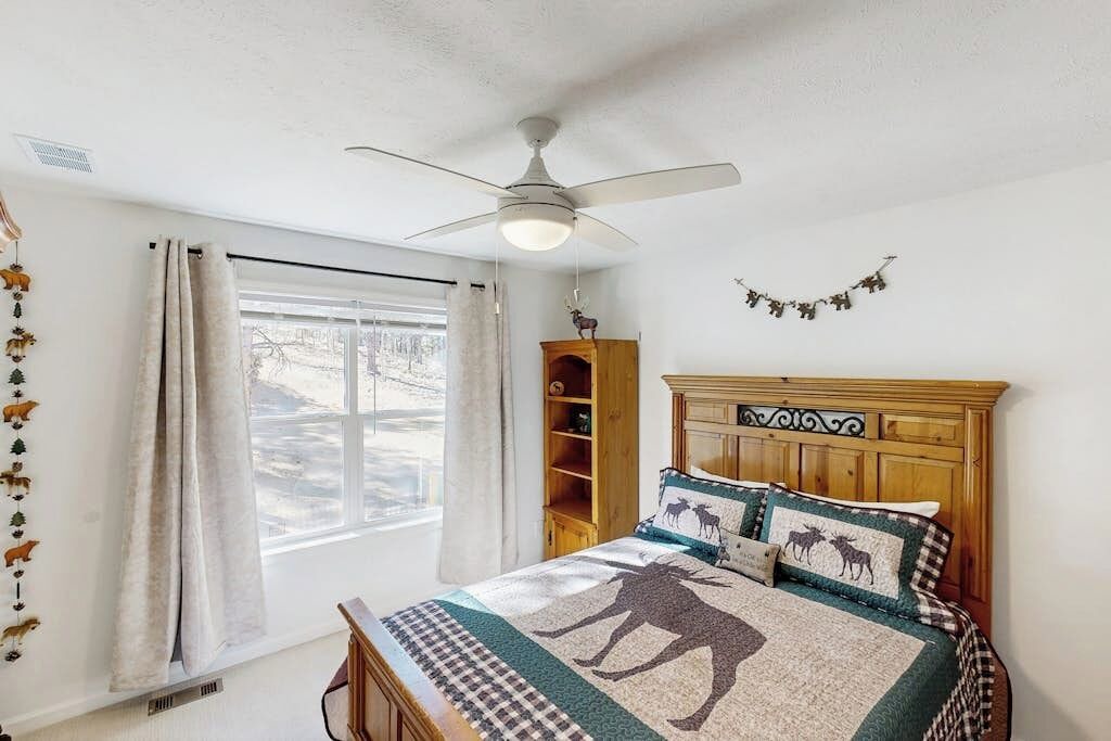 Photo of Bedroom in Florissant