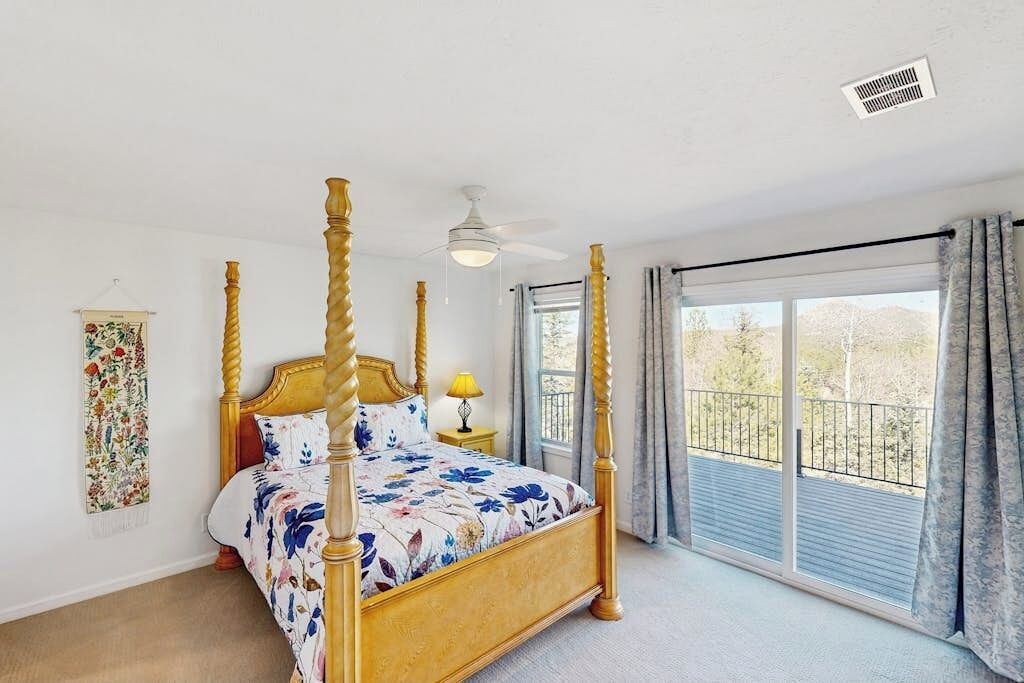 Photo of Bedroom in Florissant