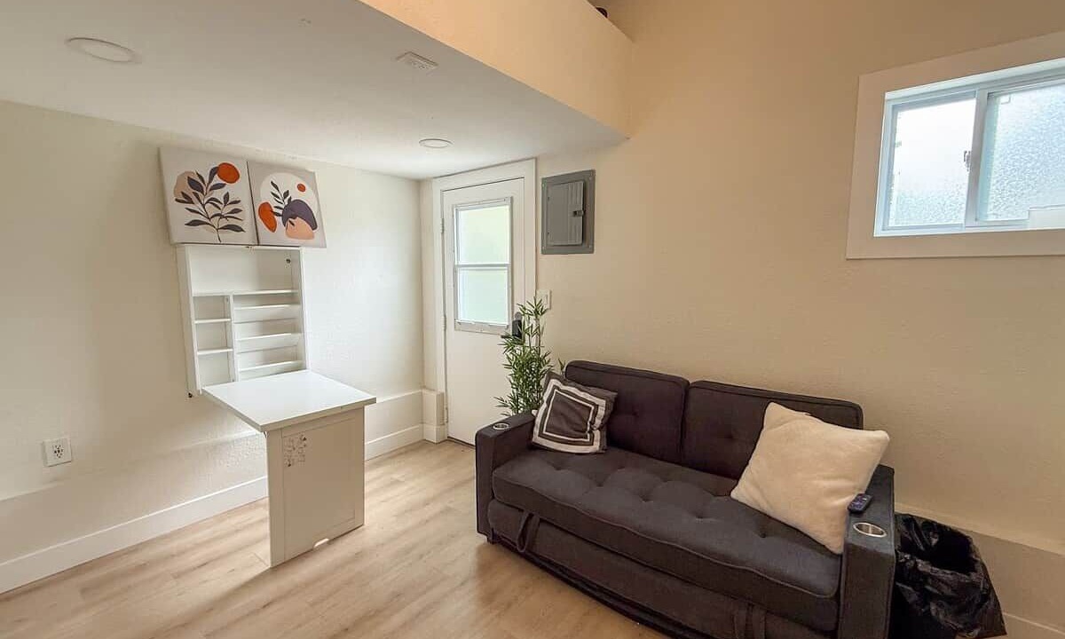 Photo of Livingroom in Englewood