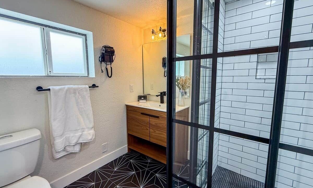 Photo of Bathroom in Englewood