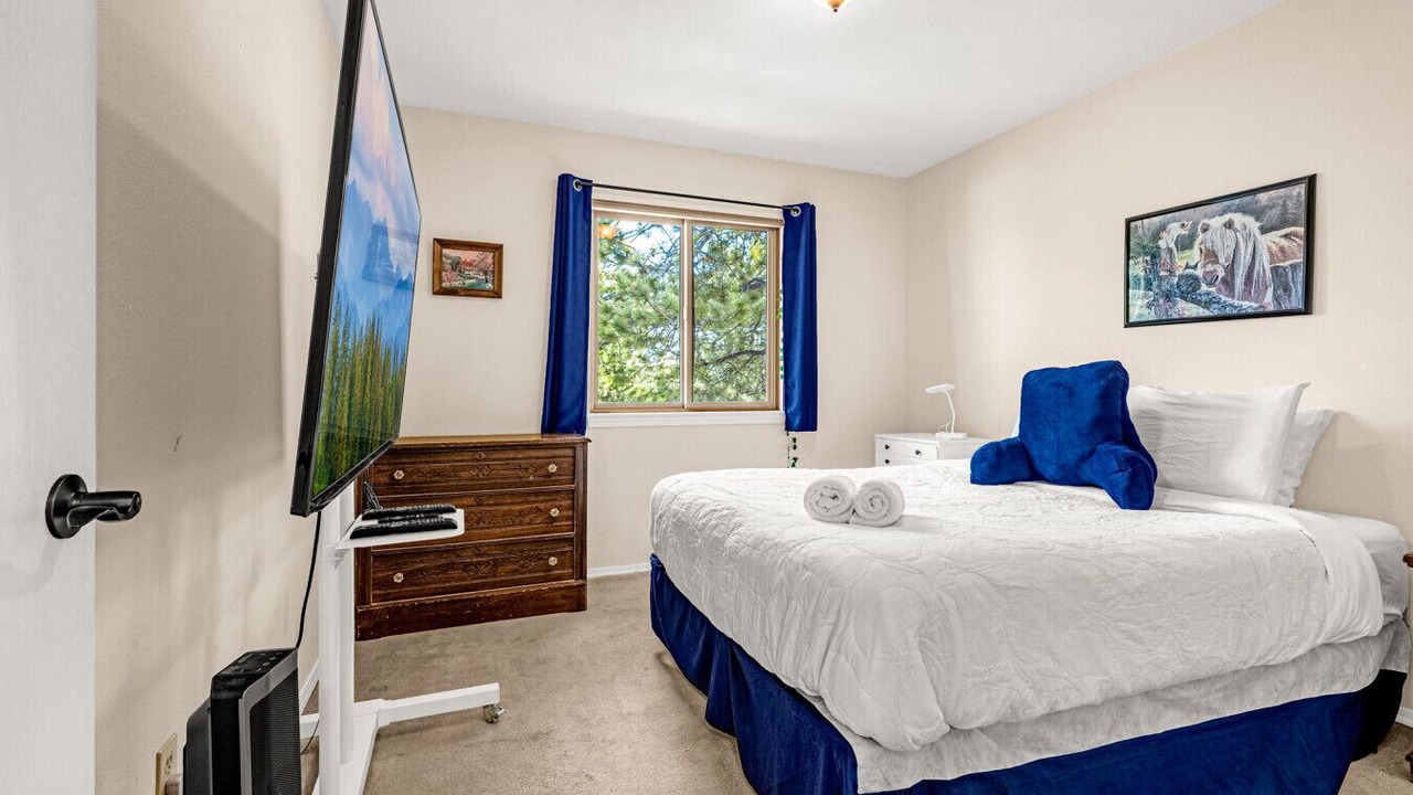 Photo of Bedroom in Colorado Springs