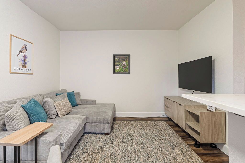 Photo of Livingroom in Uptown