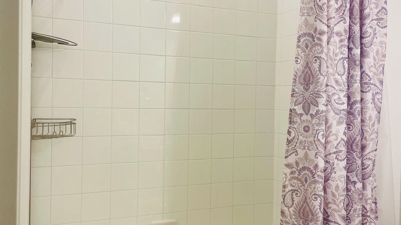 Photo of Bathroom in Aurora