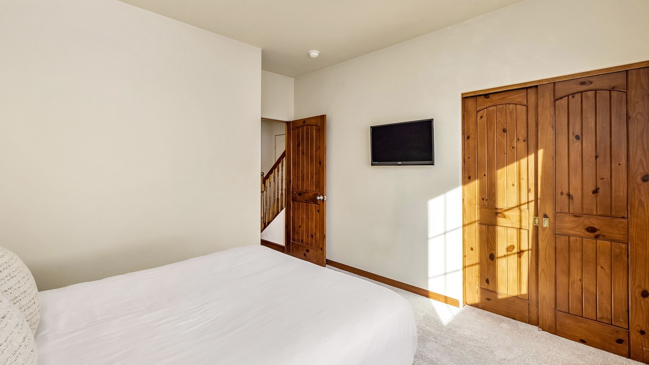 Photo of Bedroom in Gypsum