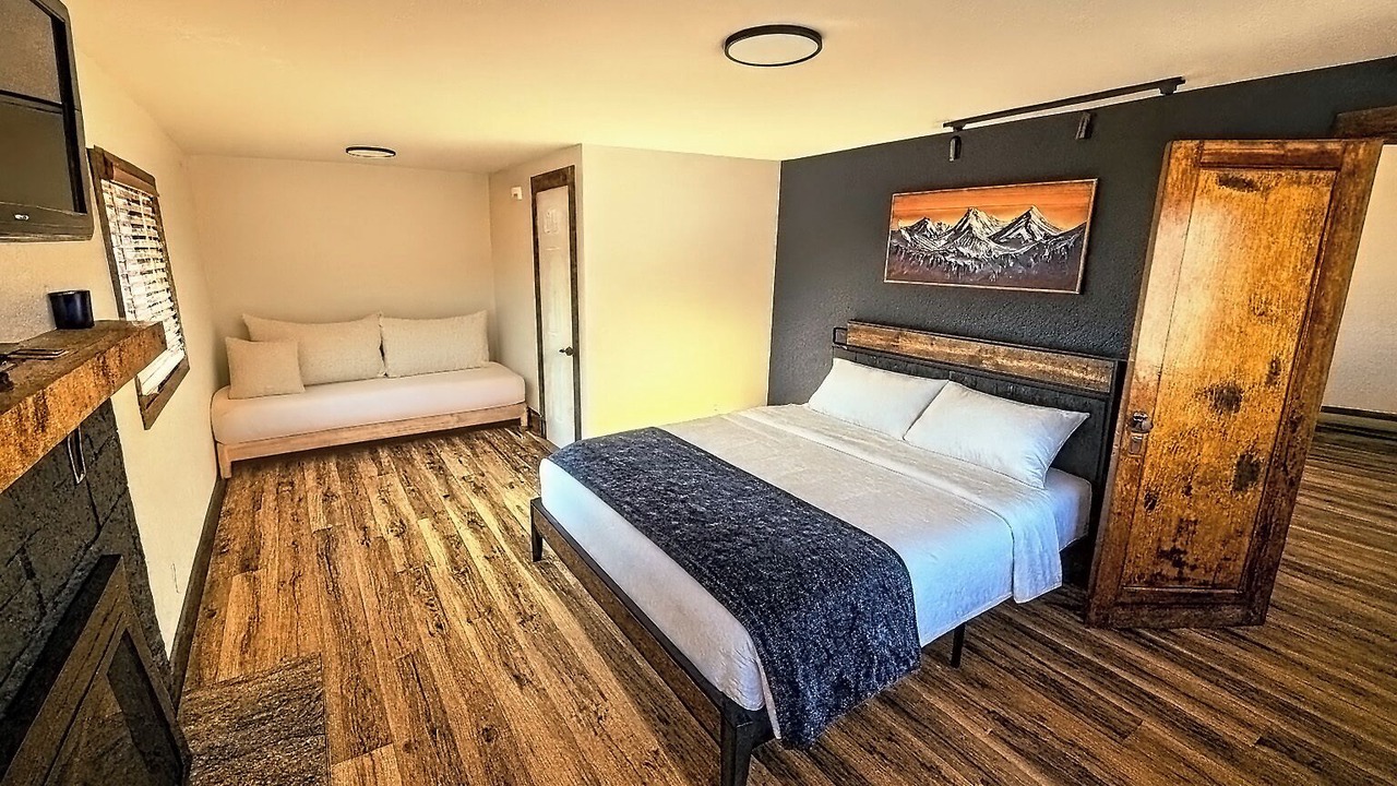 Photo of Bedroom in Grand Lake