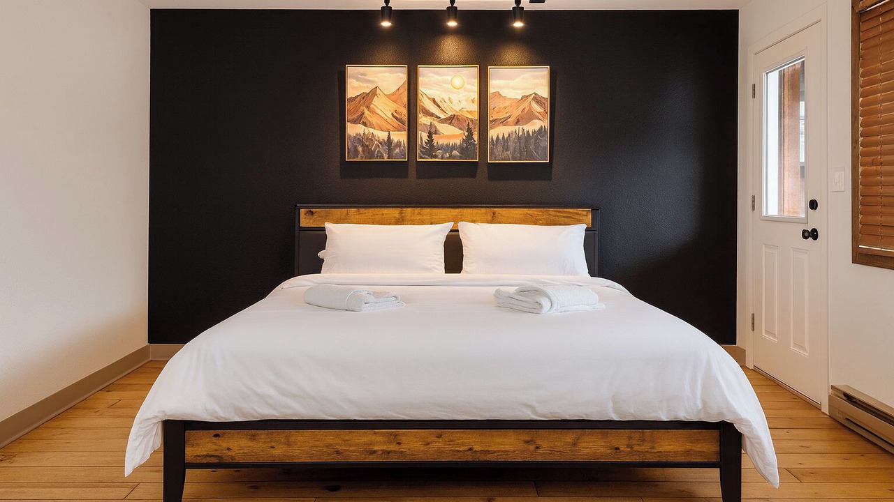 Photo of Bedroom in Grand Lake