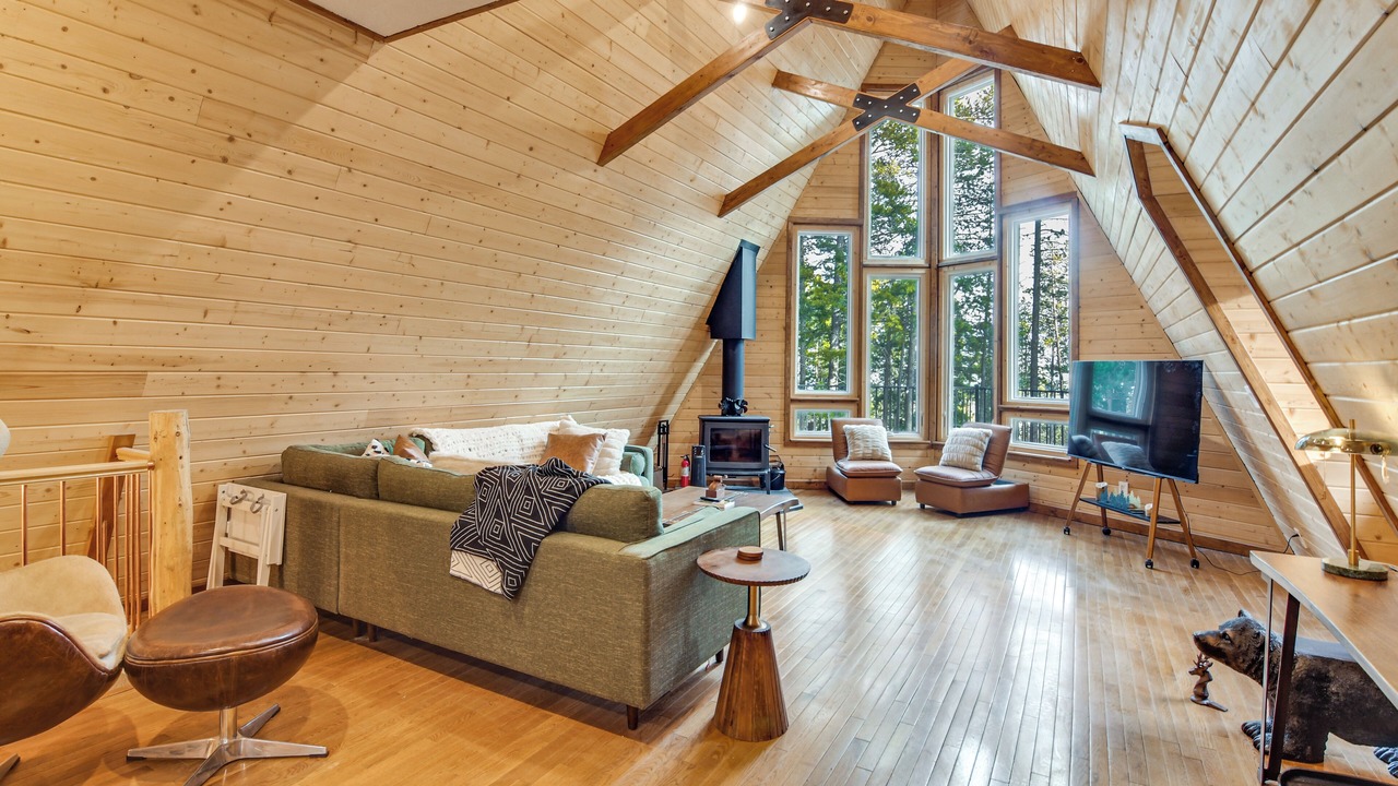 Photo of Bedroom in Evergreen
