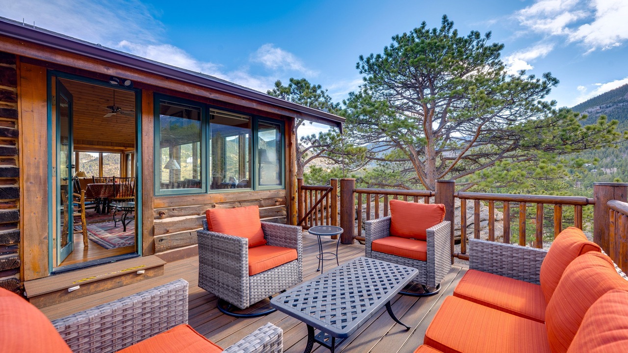 Photo of Patio Balcony in Estes Park