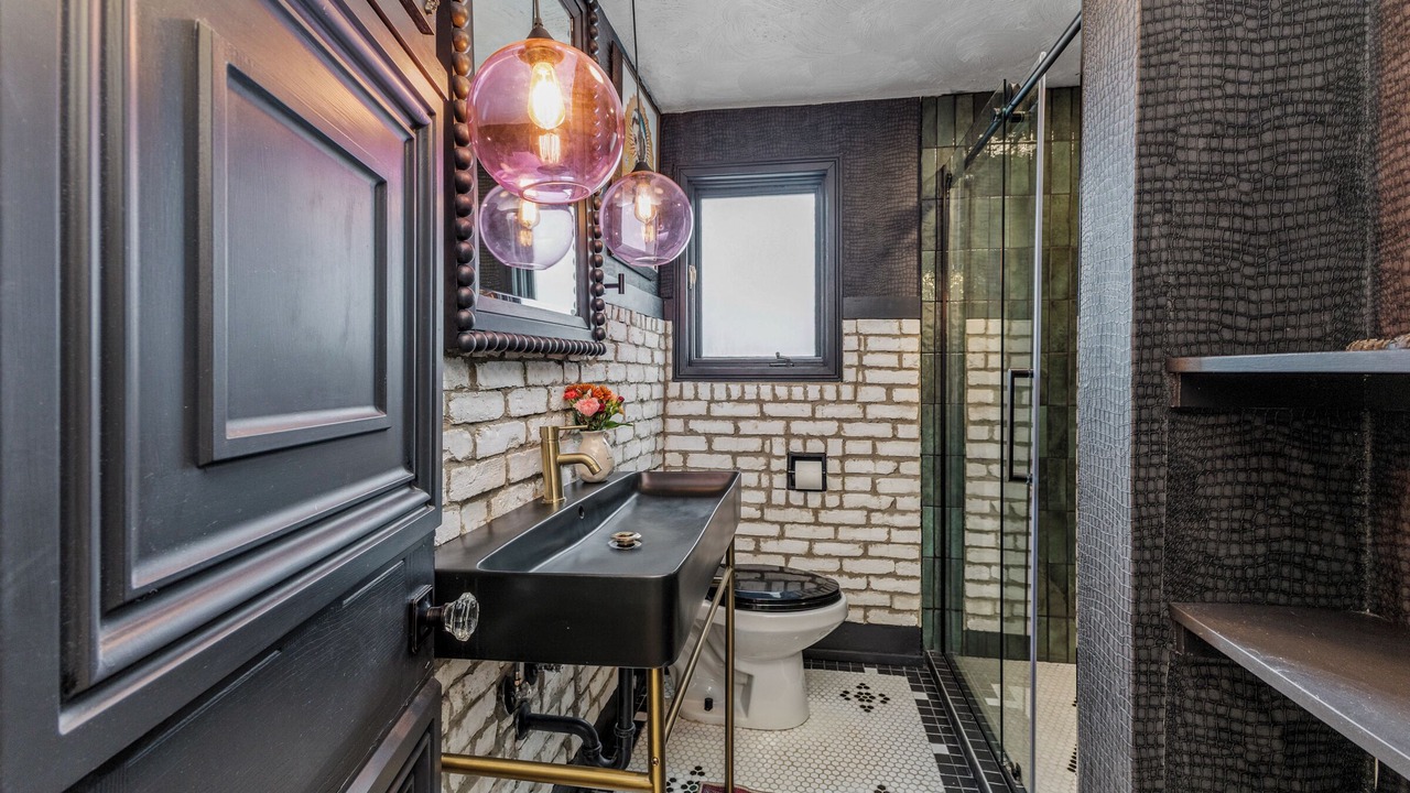 Photo of Bathroom in Old Town