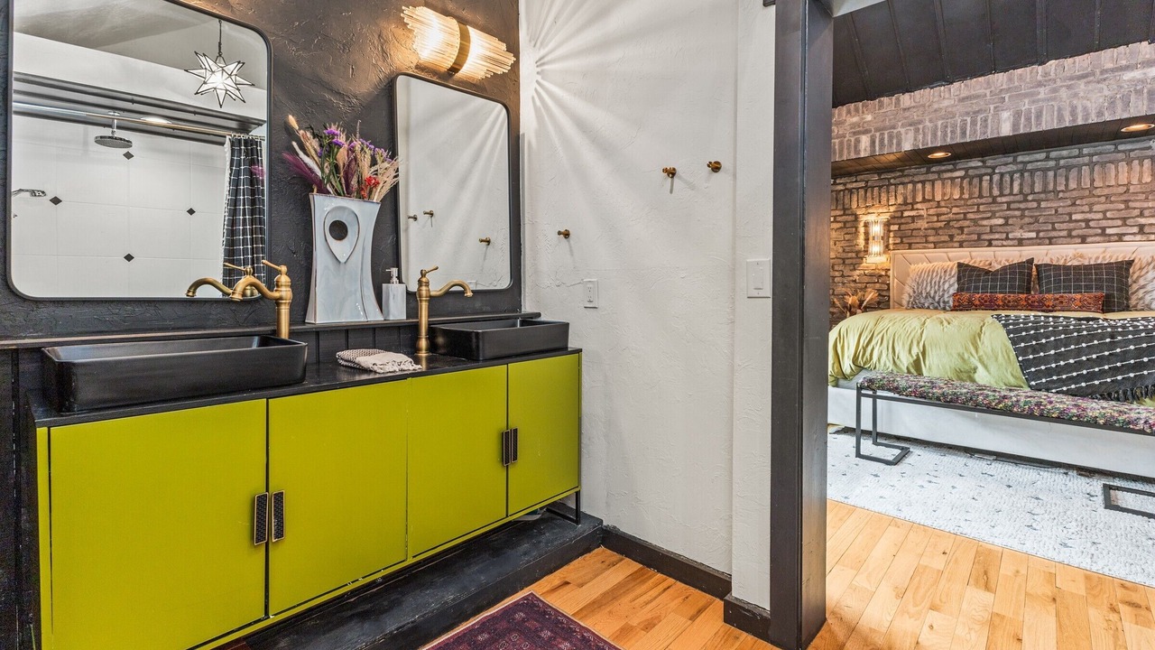 Photo of Bedroom in Old Town