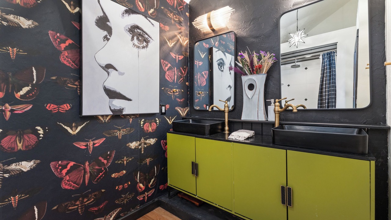 Photo of Bathroom in Old Town