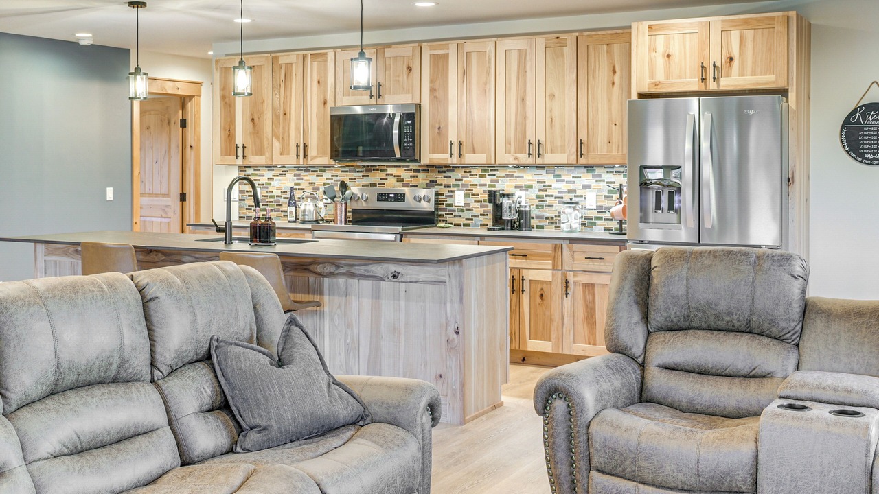 Photo of Livingroom in Lake Hatcher Park