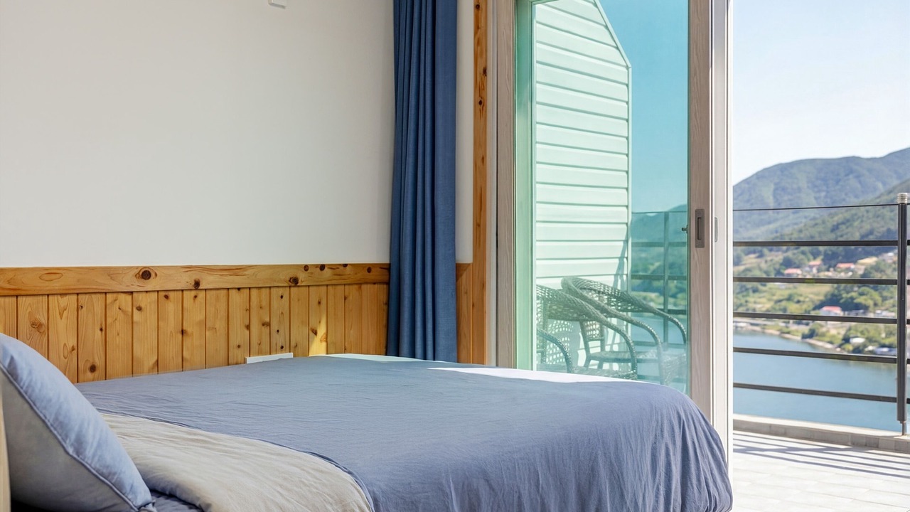 Photo of Bedroom in Tonmak