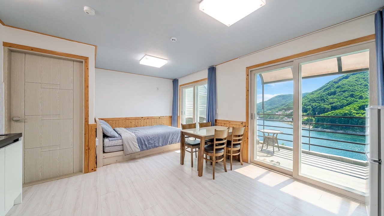 Photo of Bedroom in Tonmak