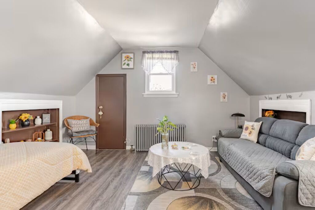 Photo of Livingroom in Queens