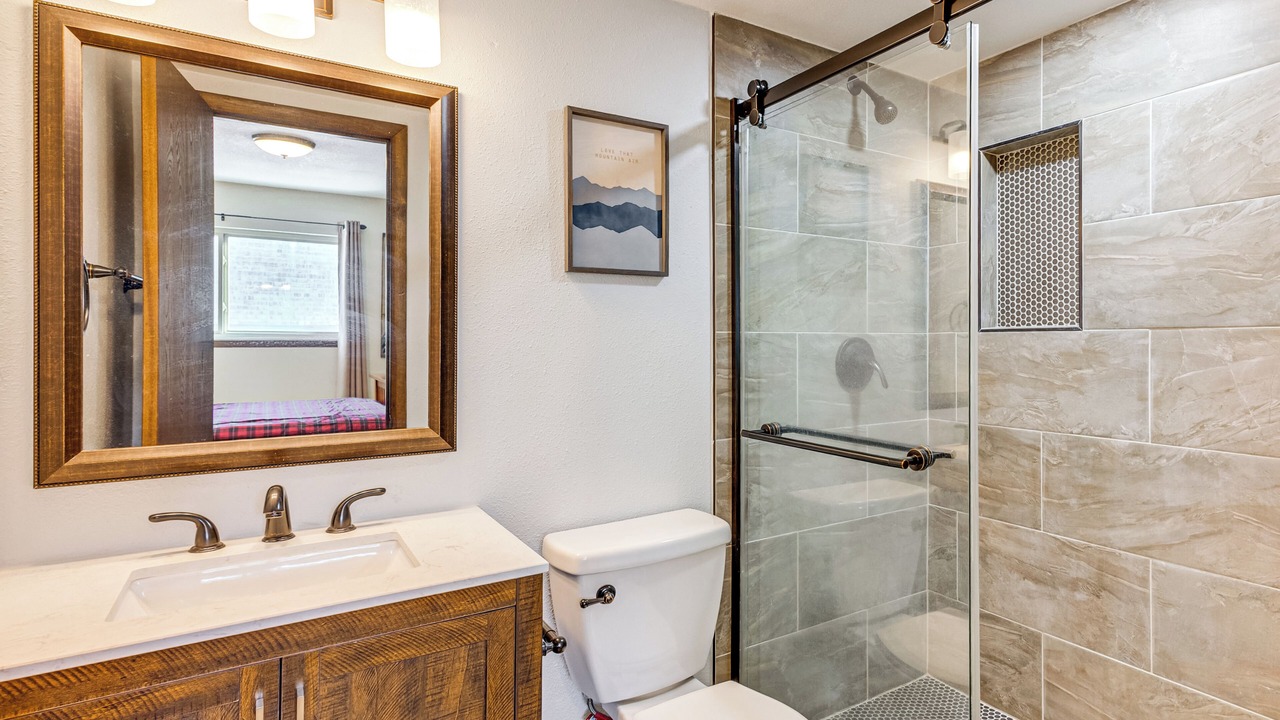 Photo of Bathroom in Fraser