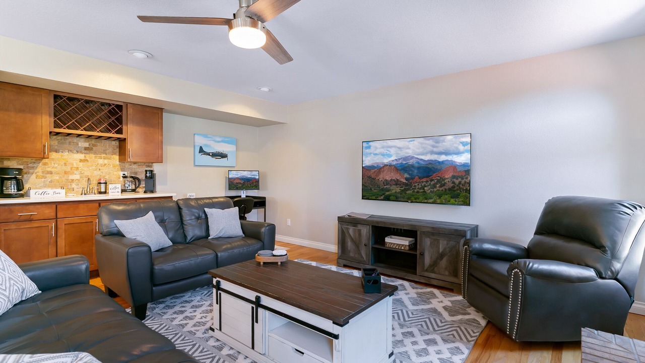 Photo of Bedroom in Gleneagle