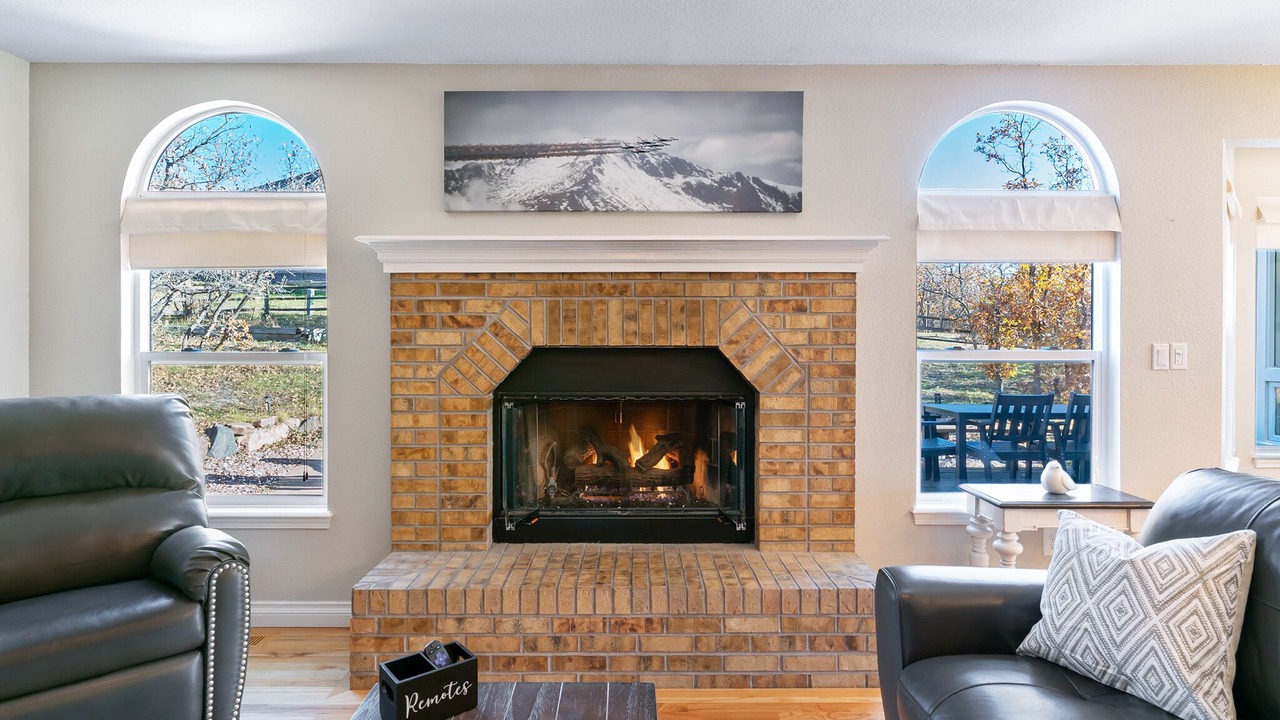 Photo of Livingroom in Gleneagle