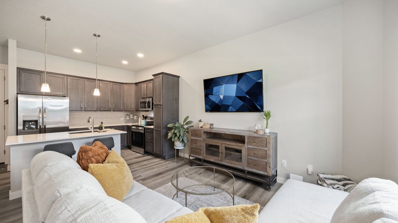 Photo of Livingroom in Centerra