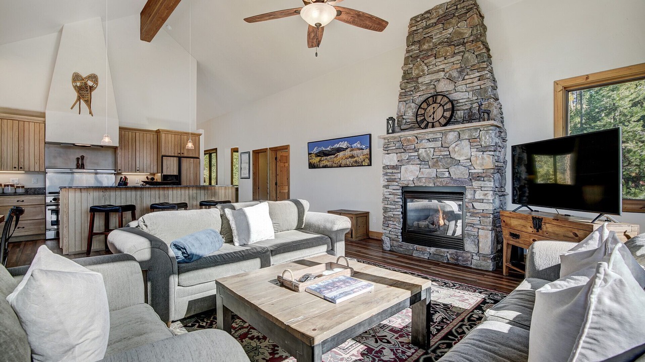Photo of Livingroom in Braddock Hill