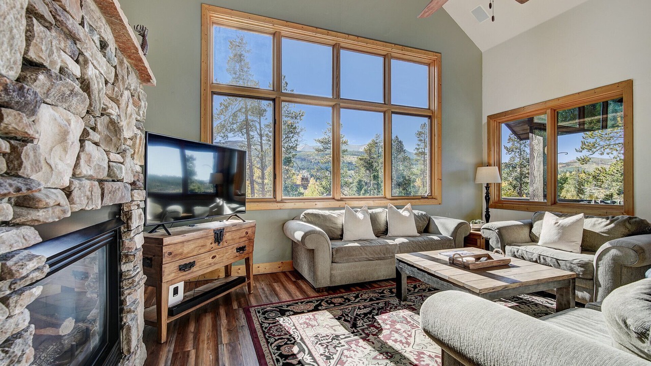 Photo of Livingroom in Braddock Hill