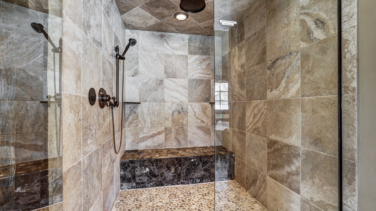 Photo of Bathroom in The Highlands