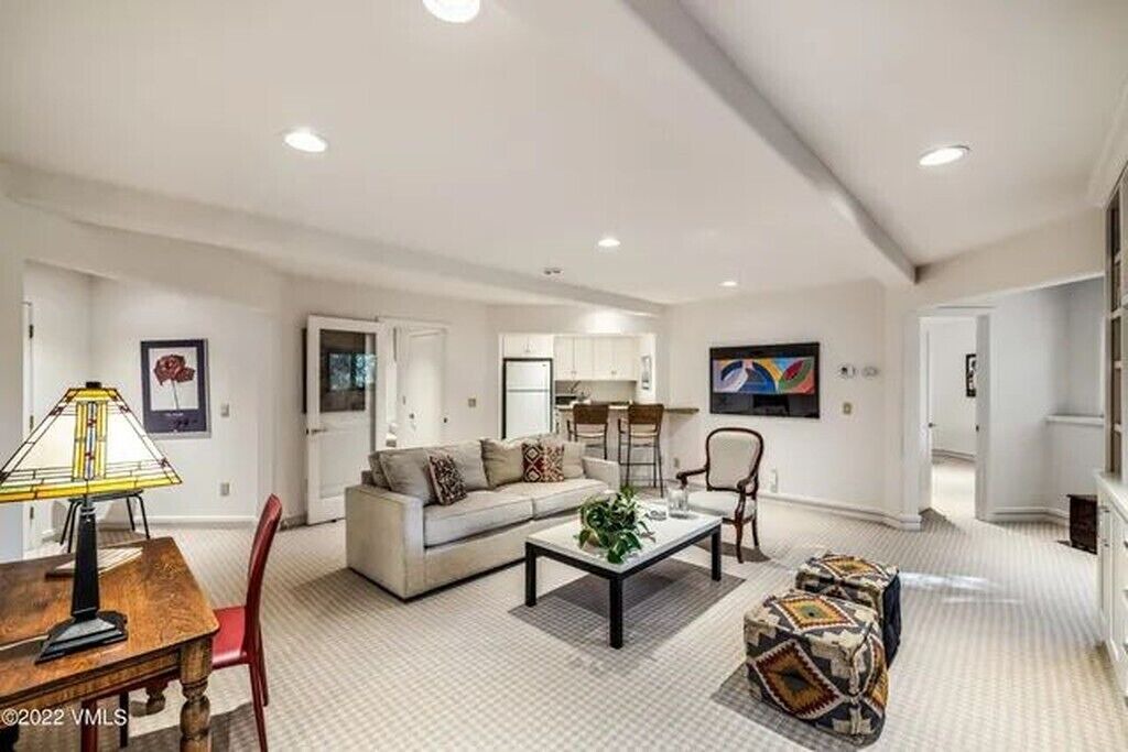 Photo of Livingroom in Vail