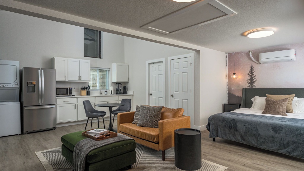 Photo of Bedroom in Berkley