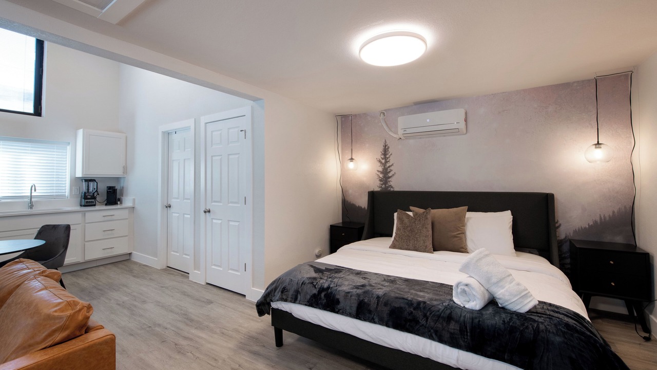 Photo of Bedroom in Berkley