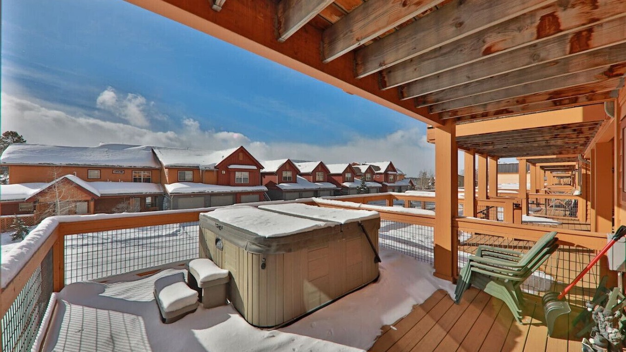 Photo of Outdoor in Fraser