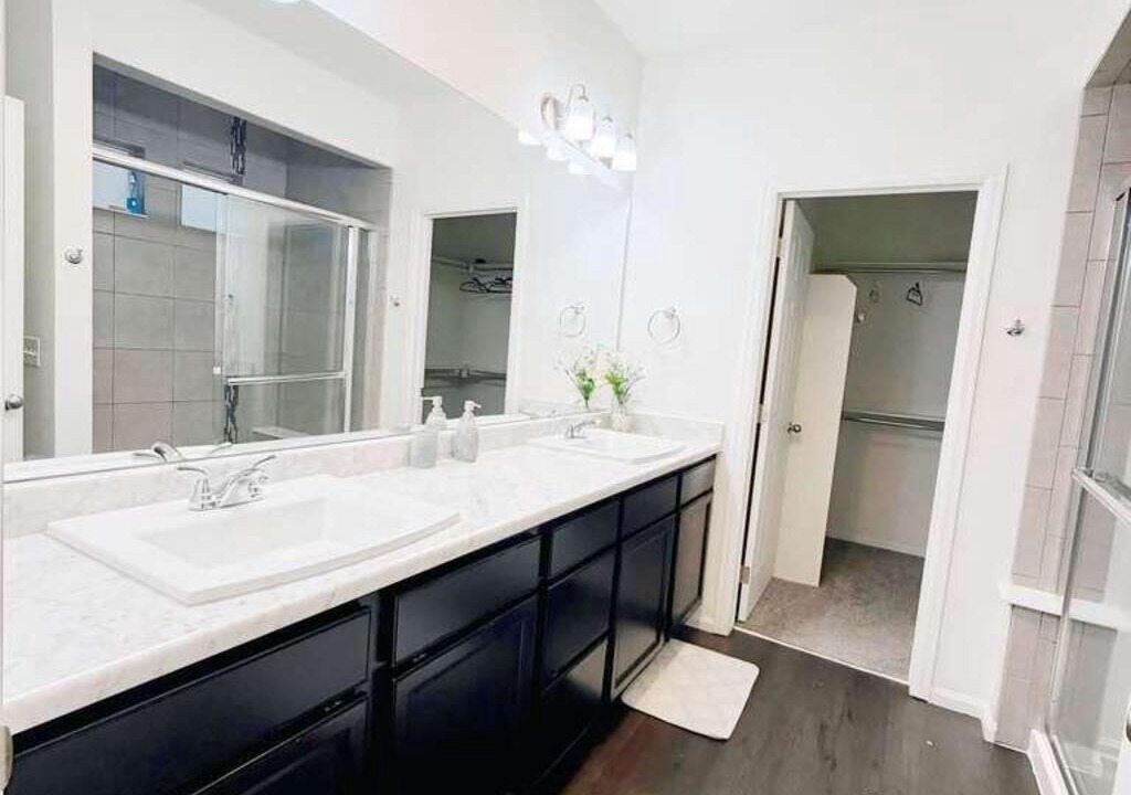 Photo of Bathroom in Gateway