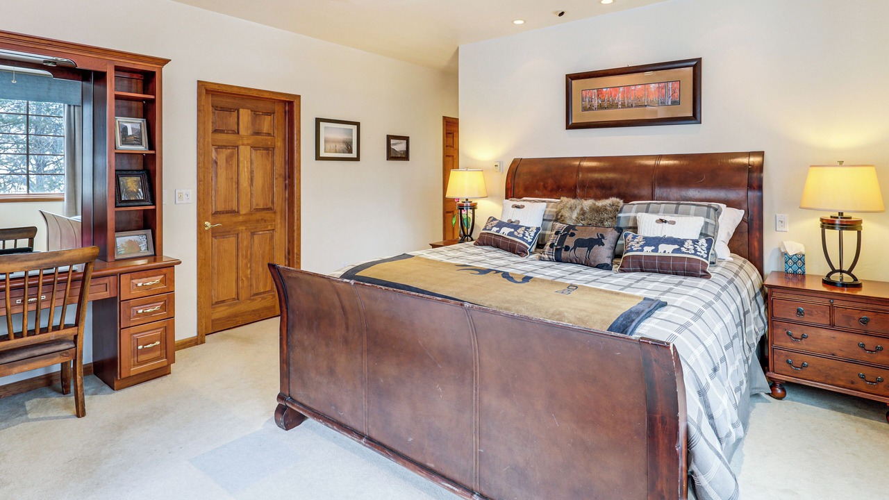Photo of Bedroom in Highland Meadows