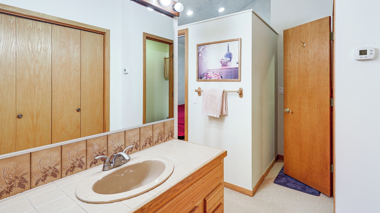 Photo of Bathroom in Highland Meadows