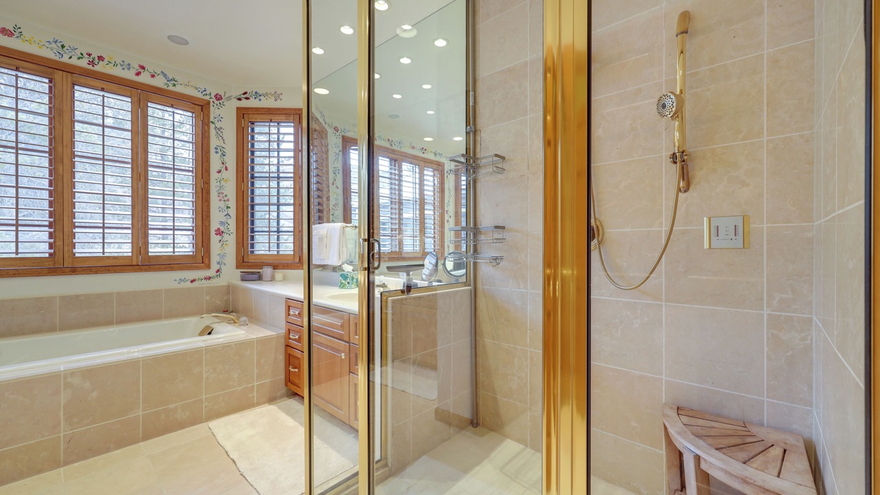 Photo of Bathroom in Highland Meadows