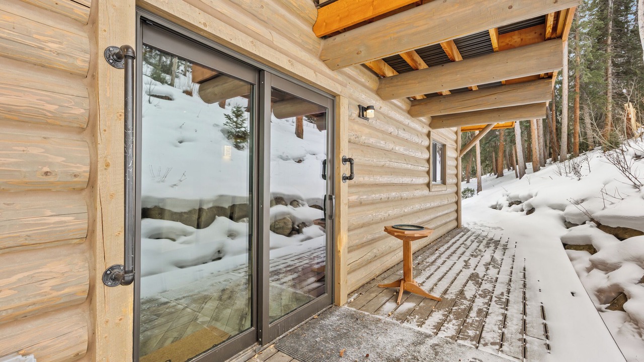 Photo of Patio Balcony in Sherwood Forest
