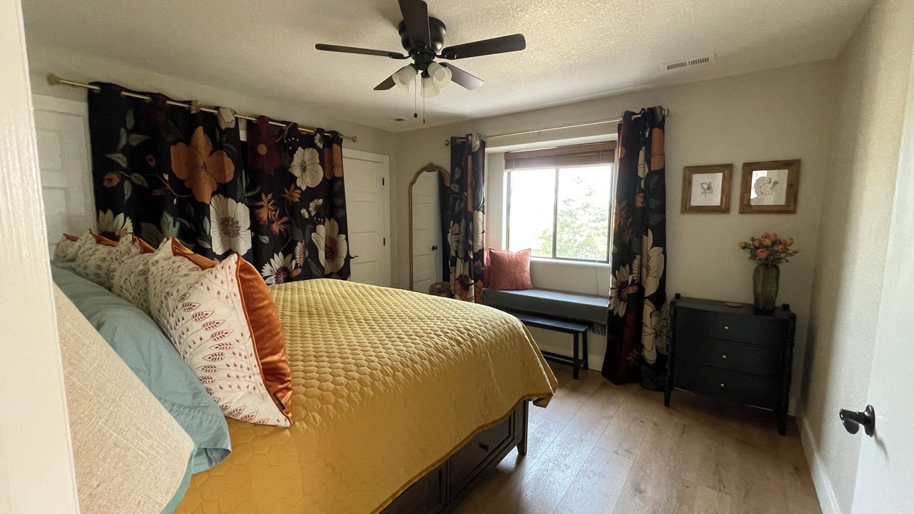 Photo of Bedroom in Bailey