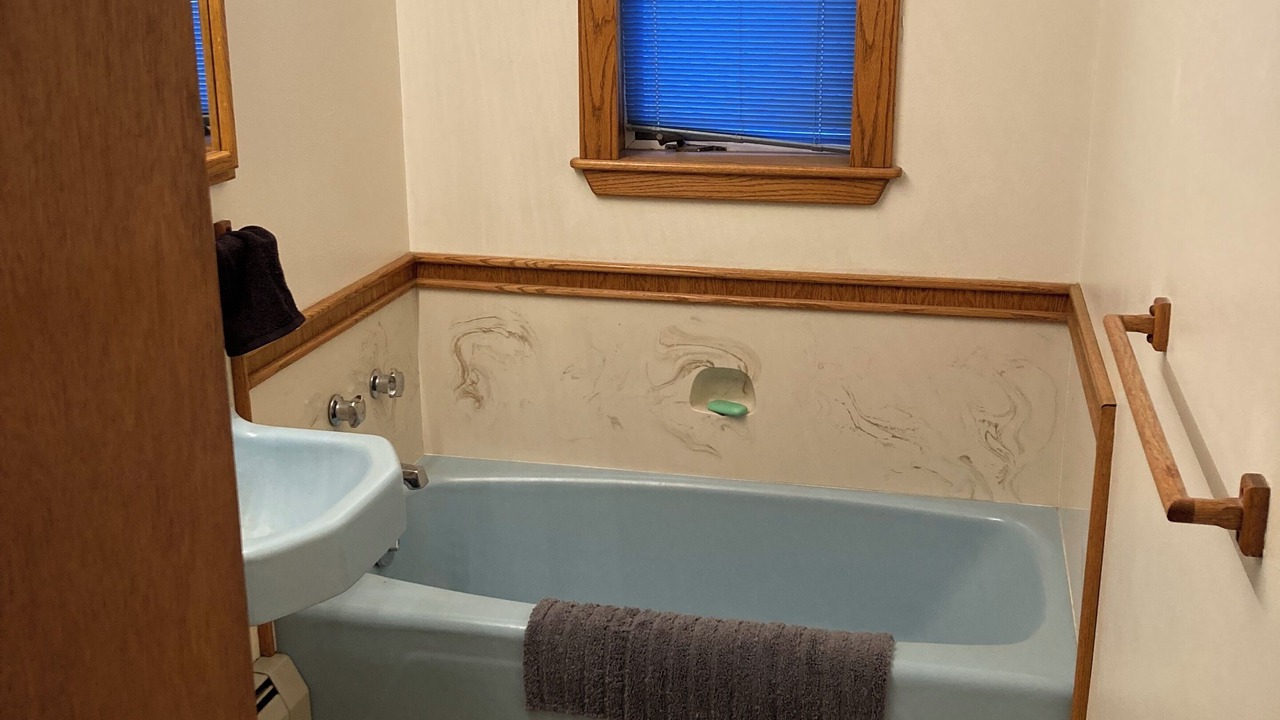 Photo of Bathroom in Alamosa