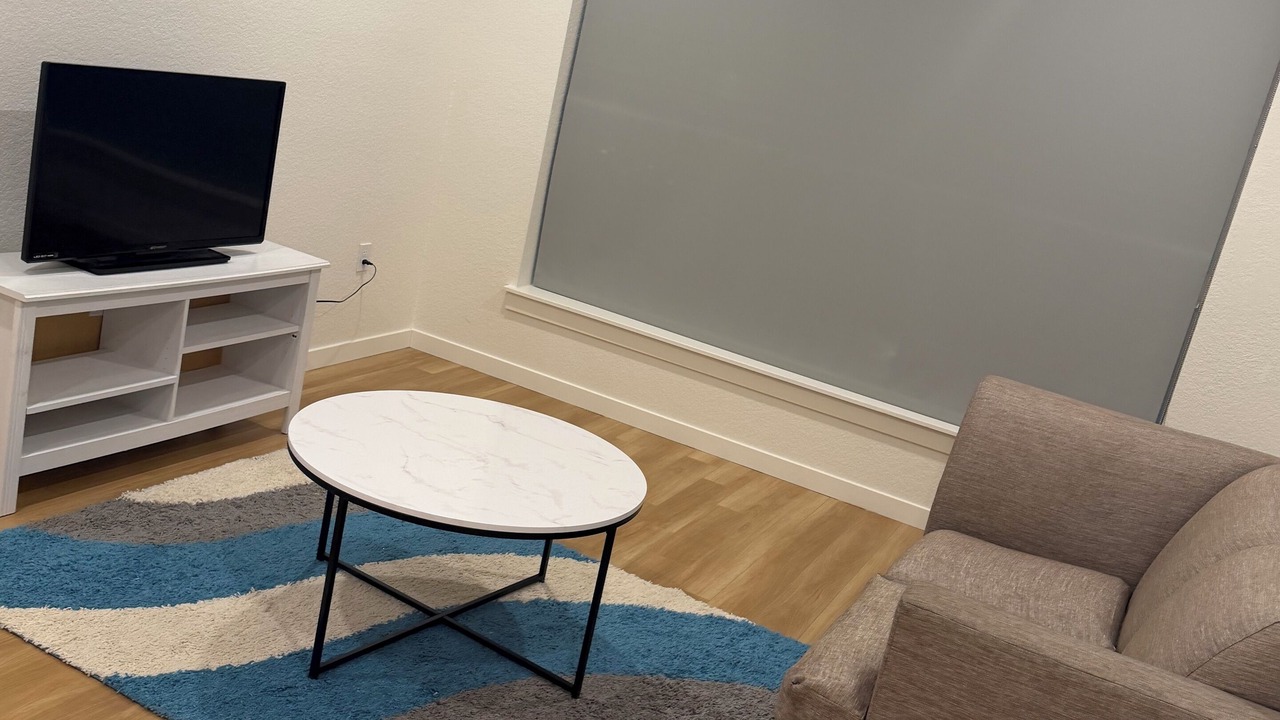 Photo of Livingroom in Jewell Heights - Hoffman Heights