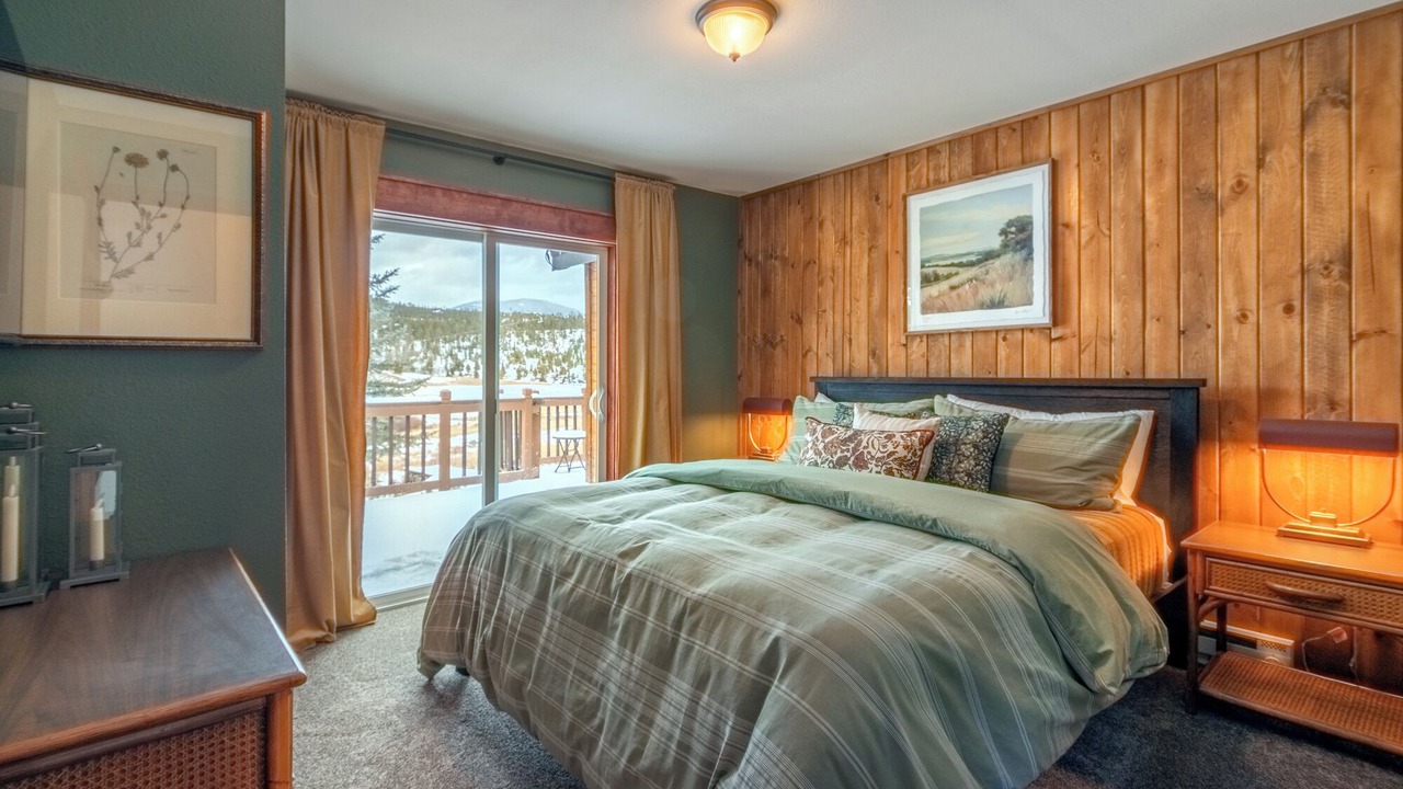 Photo of Bedroom in Grand Lake