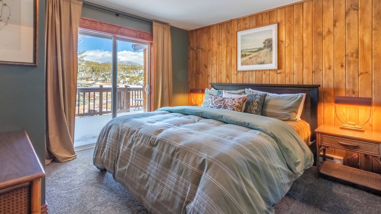 Photo of Bedroom in Grand Lake