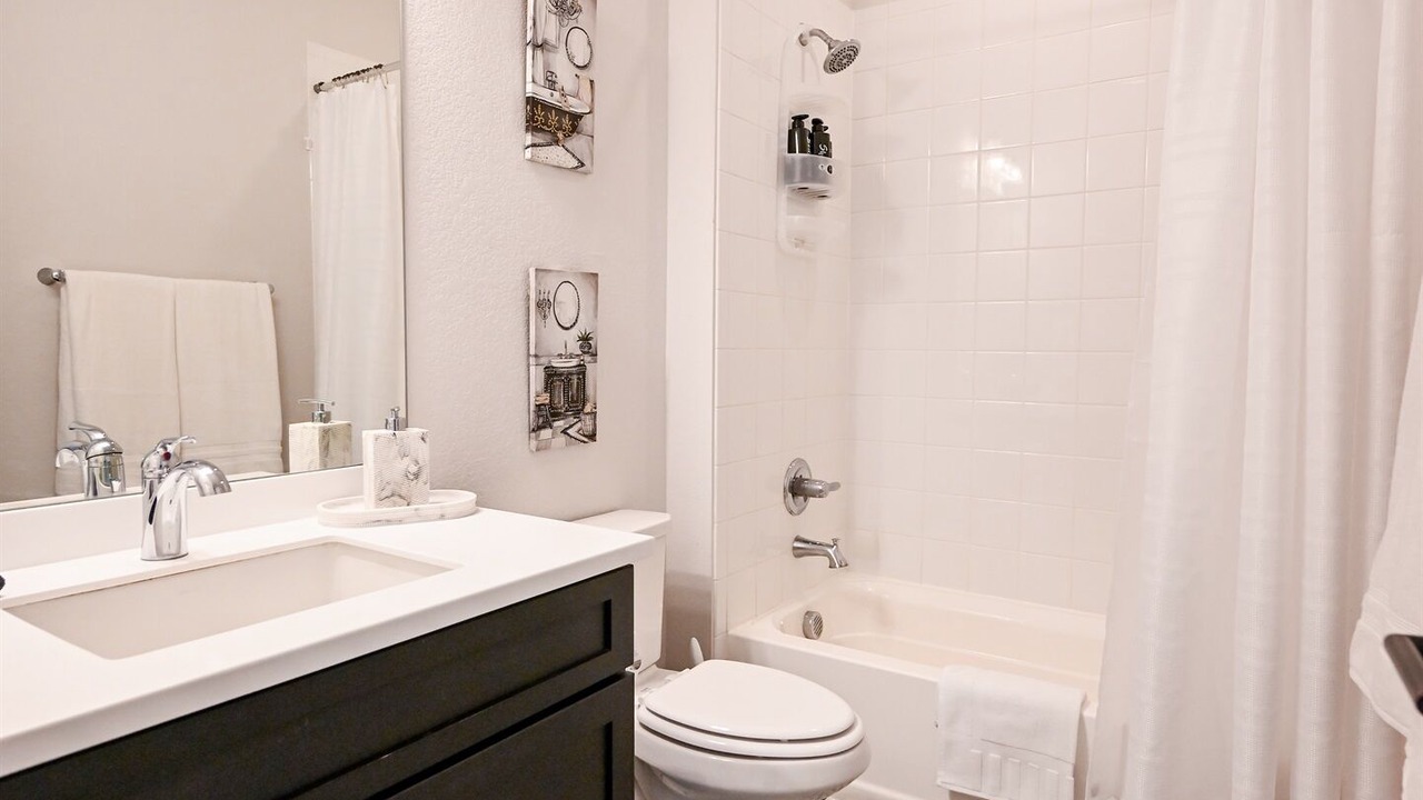 Photo of Bathroom in Commerce City
