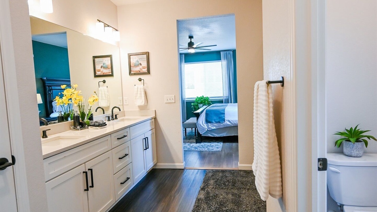 Photo of Bathroom in Commerce City