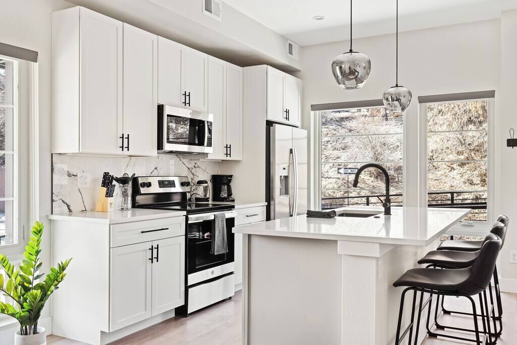Photo of Kitchen in Golden