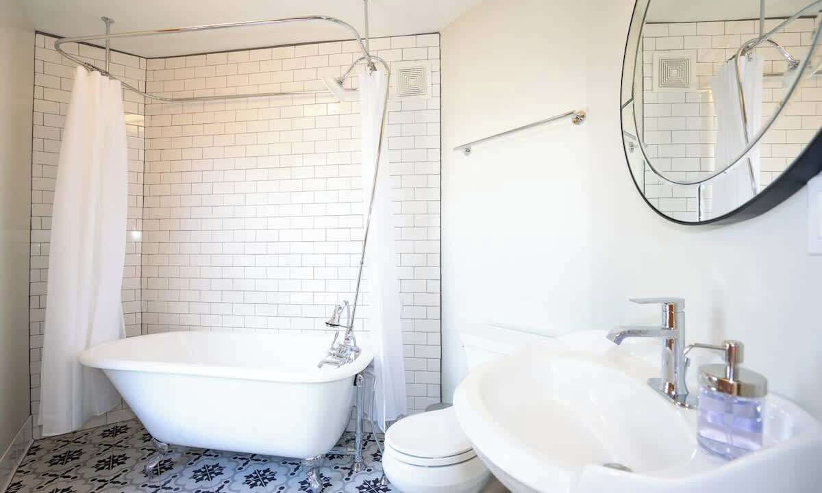 Photo of Bathroom in Five Points